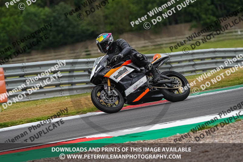 donington no limits trackday;donington park photographs;donington trackday photographs;no limits trackdays;peter wileman photography;trackday digital images;trackday photos